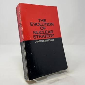 Paperback The Evolution of Nuclear Strategy Book