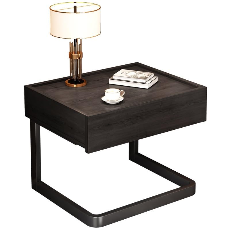 Table de chevet de chambre cocooning moderne pour une ambiance de lit apaisante