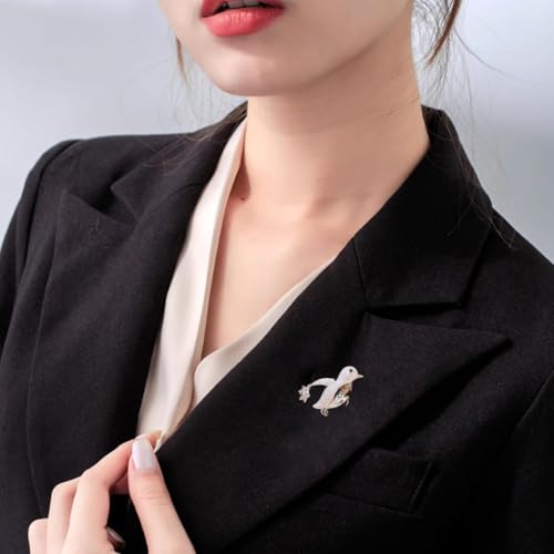Image of Fashion Cute Crystal Animal Brooch Pins for Women Girls Cat Bird Corsage accessory Pin delicate accessory Party Ceremony