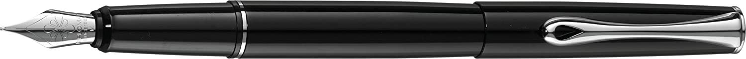 Diplomat Esteem Medium Steel Nib Fountain Pen - Black Lacquer