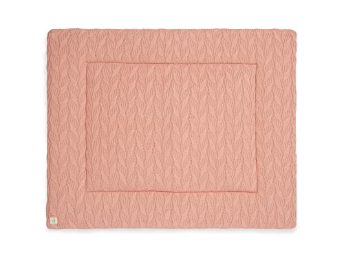 Tapis de parc Jollein dans la chambre de bébé avec la maille Spring knit Rosewood