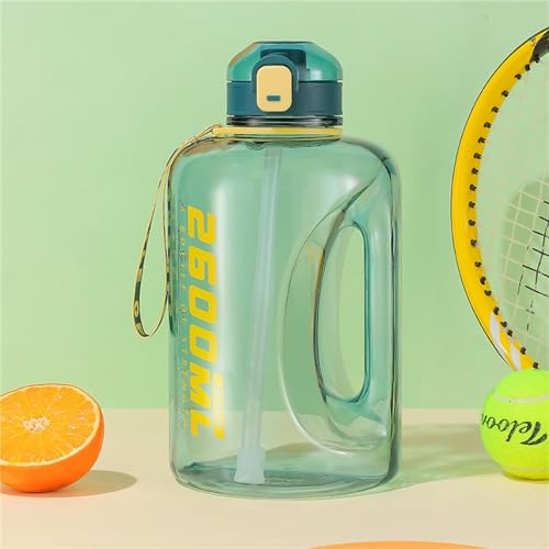 Bouteille d'eau grand format pour éviter les remplissages constants