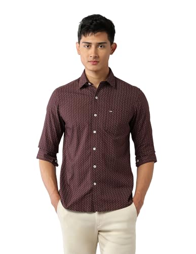 Image of Arrow Sports Men's Geometric Printed Slim Fit Shirt