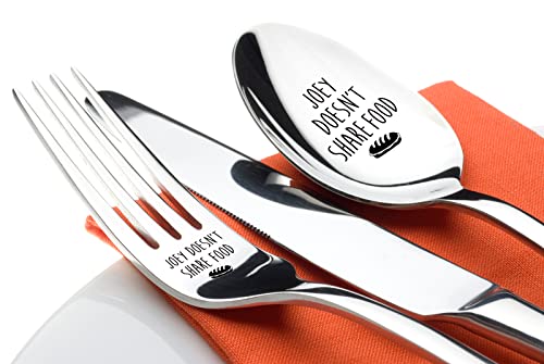 2 Pieces Joey Doesn't Share Food - Engraved Stainless Spoon Fork Set, Kitchen Restaurant Long Handle Dinner Spoop And Fork For Women, Men, Friends, Sister Birthday Christmas Gifts #TOP1