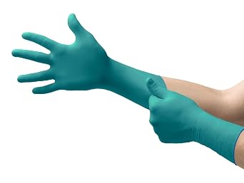 Microflex 93260100 93-260 7.8 Mil Triple-Layer Disposable Neoprene and Nitrile Blend Gloves