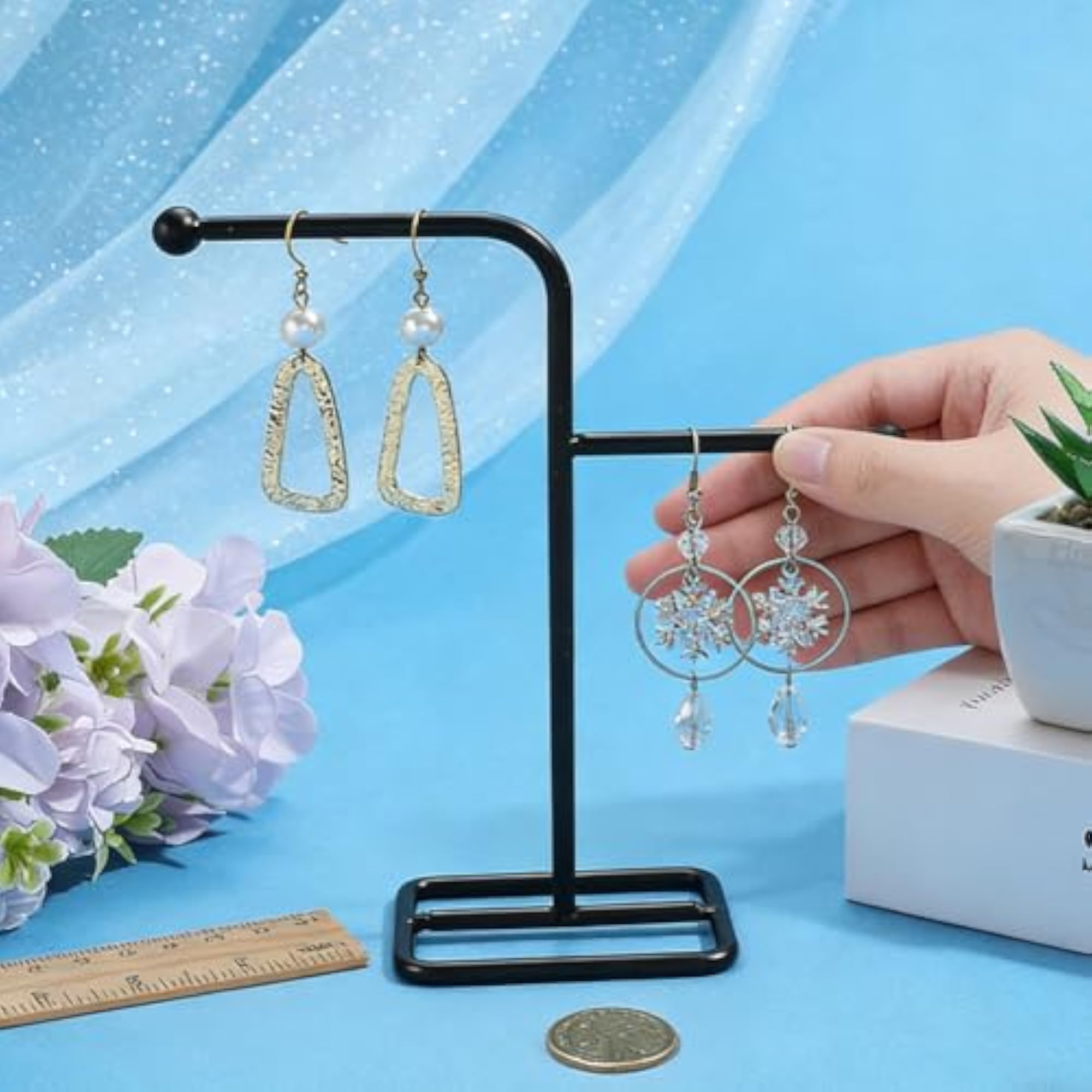 Earring Display Stand, Black Jewelry Display Holder