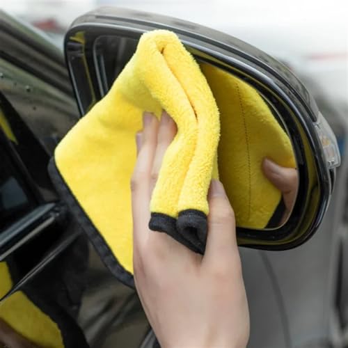 Chiffon nettoyage voiture microfibre pour l'entretien du dimanche en famille