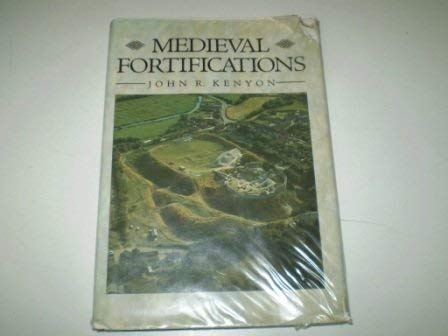Medieval Fortifications 0312048424 Book Cover