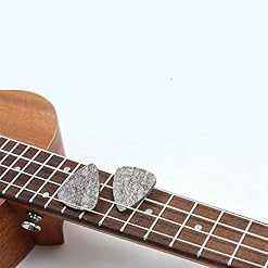MINGZE Lot de 15 médiators en feutre, légers en feutre pour guitare acoustique basse électrique ukulélé médium lourd… - Les Beatles, Paul McCartney, John Lennon, RIngo Starr, George Harrison MINGZE Lot de 15 médiators en feutre, légers en feutre pour guitare acoustique basse électrique ukulélé médium lourd… – Image 6