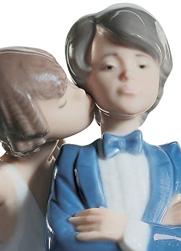 Amazon.co.jp: LLADRo' メイクしよう! 子供用置物 磁器新郎新婦の