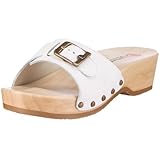 genagelte Schäfte mit edler Metallschnalle