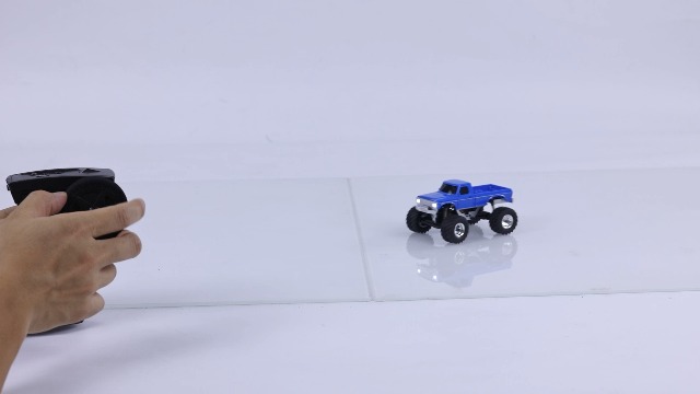 Amazon.co.jp: wheelfun JABAILE 3602 1/36 4WD 2.4G ラジコン オフ