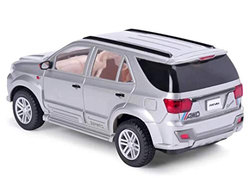 Image of Centy Toys Fortuner Pull Back Car (Multicolor), Kid