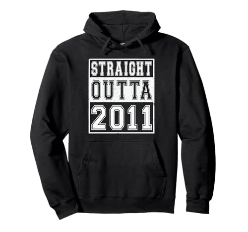 Straight Outta 2011 Classic Birth Of Birthday Year Vintage �p�[�J�[