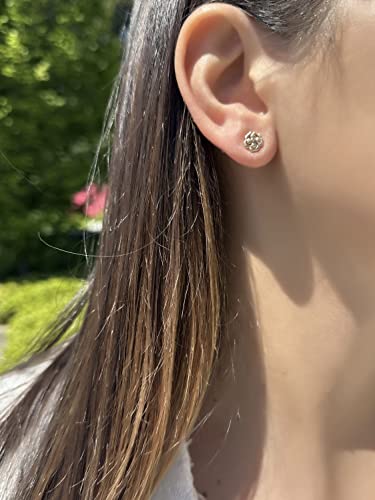 LE VIAN Chocolate Diamond Flower Stud Earrings for Women in 14k Yellow Gold (Brown Diamond, 0.01 cttw) Push Back Studs3