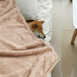   Onarway-Dog-Blanket-Washable-for-Puppy-4-packs-Dog-Blankets-40x28-Fluffy-Soft-Small-Throw-for-Cat-Puppy-Kitten-Dogs-Fleece-Pet-Blankets-for-Bed-Sofa-Car-and-Indoor-Grey-and-Khaki