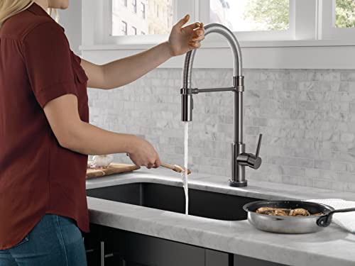 Image of Delta Faucet Trinsic Pro Commercial Style Kitchen Faucet, Touch Kitchen Faucets with Pull Down Sprayer, Kitchen Sink Faucet, Touch Faucet, Delta Touch2O Technology, Black Stainless 9659T-KS-DST