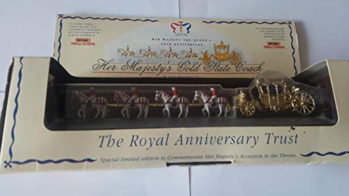 Matchbox Models of Yesteryear 66 Her Majesty's Gold State Coach 40th Anniversary - 6 3/4 inches long (including coach and horses/harness) - possibly 1:64 Scale - Diecast Coach and harness with plastic horses