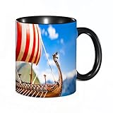 Caractéristiques du produit : La tasse possède un bord arrondi et lisse, avec un revêtement résistant qui ne se décolore pas au fil du temps. L'impression est vive et claire, et le mug est résistant à la chaleur, ce qui le rend adapté à une utilisation au micro-ondes. Les courbes douces et le design robuste de la tasse ajoutent à son attrait général.