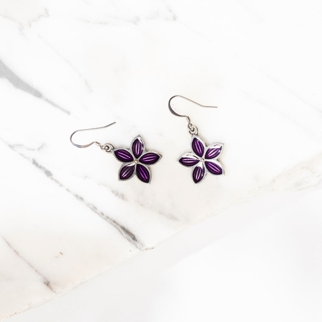 DANFORTH Pendientes de alambre de flor | Peltre hecho a mano en Estados | Diseño floral hipoalergénico de alta calidad, 50 años de artesanía de calidad, sin níquel ni plomo