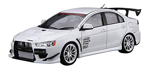 Kit Aoshima 1/24 Lancer Evolution X avec tuning japonais d'exception pour maquettiste exigeant