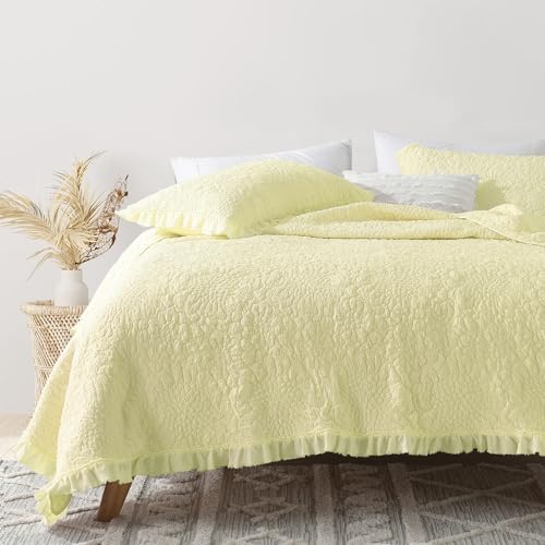 Pastel Yellow Ruffled Quilt Queen Size, Stone-Washed Microfiber Lightweight Crinkled
