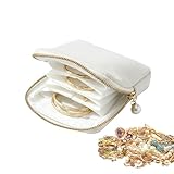 Compagno di viaggio senza sforzo: con un design pieghevole portatile, questo astuccio organizer per gioielli da viaggio offre spazio piatto salvaspazio. È arrotolabile e comprimibile, si inserisce perfettamente nelle borse a mano e offre ai viaggiatori una soluzione efficiente per organizzare i propri gioielli in modo sicuro.