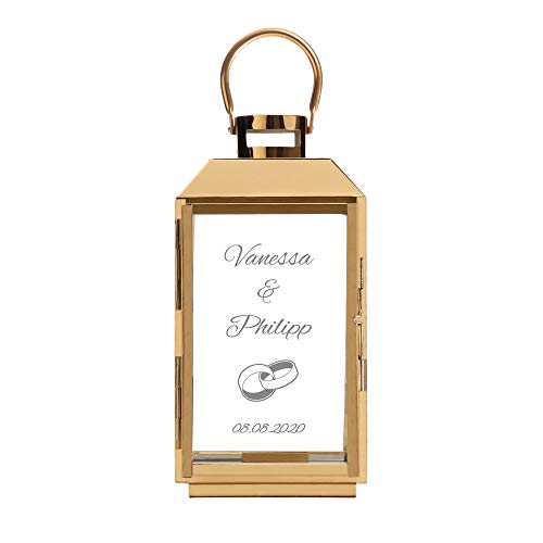 Casa Vivente Laterne aus goldfarbenen Edelstahl mit Gravur zur Hochzeit, Personalisiert mit Namen und Datum, Motiv Ringe, Geschenkidee für Paare