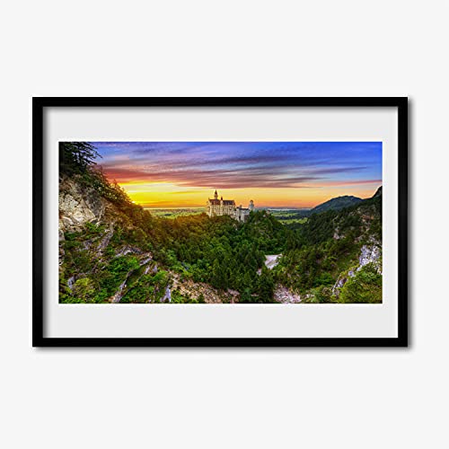 Paysage de montagnes en affiche avec cadre pour votre décoration de salon
