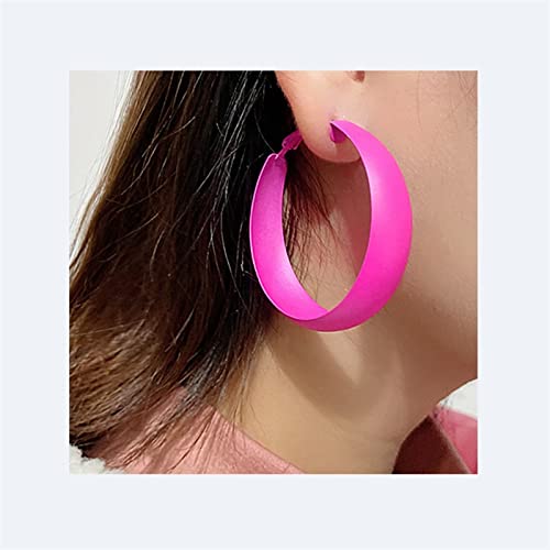 Boucles d'oreilles cerceau élégantes à offrir comme bijou de fête idéal