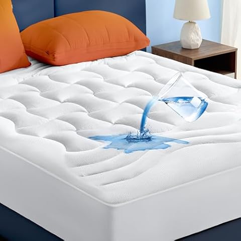 Bedsure Waterproof Mattress Protector Queen Cover