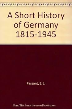 Paperback A short history of Germany, 1815-1945 Book