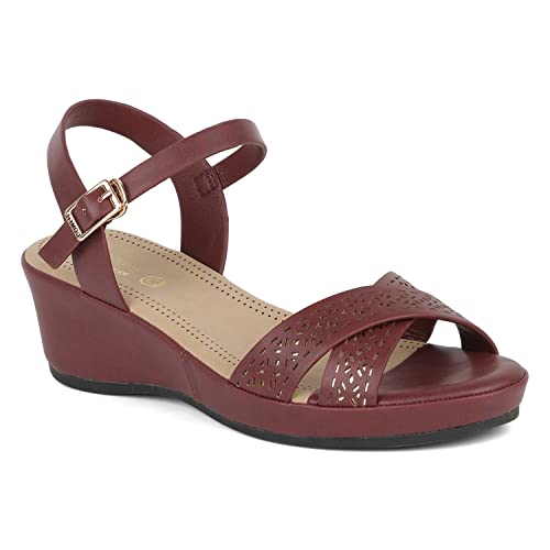 Image of Bata Comfit Women's Wedge heel Sandal