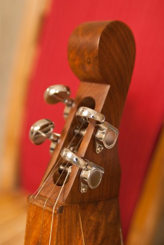 Roosebeck Grace Mountain Dulcimer 4-String Vaulted Fretboard Spruce F-Holes #TOP3