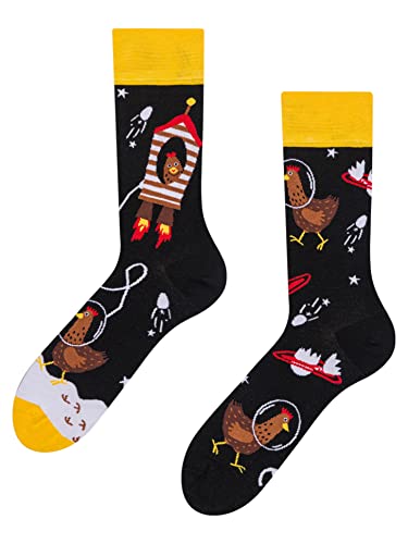 Dedoles Socken Unisex Damen Herren & Kinder Baumwolle viele lustige Designs 1 Paar Geschenk links rechts verschieden Farbe Schwarz Motiv Hühner-Astronaut Gr. 39-42