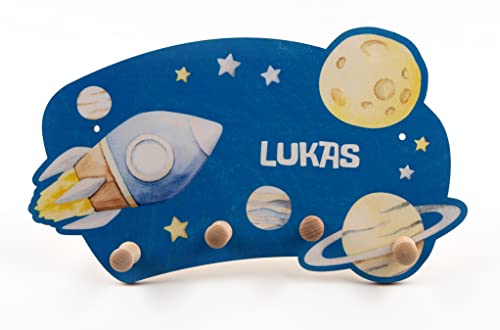Personalisierte Kindergarderobe 'Weltall' aus Birkenholz mit vier...