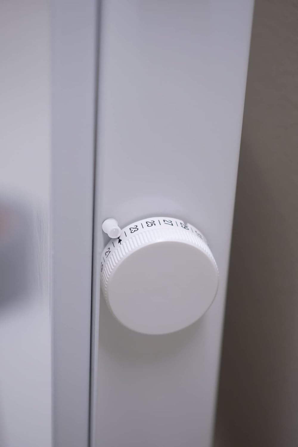 Adax VP12 H - Termoconvettore elettrico con Termostato, Programmazione Bluetooth, 1000W | Stufetta elettrica basso consumo | Termosifone Elettrico | Radiatore elettrico | Scaldino Elettrico | Bianco