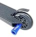 Chilli Barrel Stunt-Scooter Pegs Tret Roller Grind Stangen mit Achsen + Fantic26 Sticker (Blau)