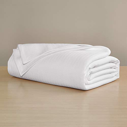 H by Frette Waves Bedcover (King) - Luxury All-White Bedcover/Medium Weight for A Cozy Feel, Textured / 100% Cotton/Expertly Made in Portugal