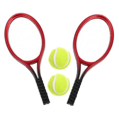 ibasenice Juego De 2 Mini Raquetas De Tenis con Temática Deportiva Creativa Decoración para Casa De Muñecas Juguete De Raqueta De Tenis para Niños Y Niñas Accesorios Deportivos Versátiles.