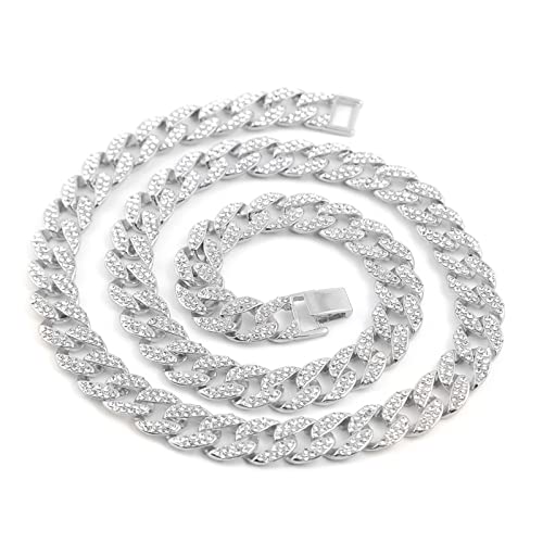 Collier chaîne à maillons d'inspiration hip-hop pour vos soirées branchées