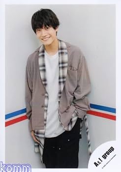 Amazon.co.jp: Aぇ! group 公式 生 写真（佐野晶哉）AGK00675