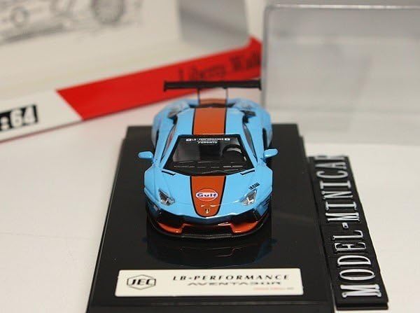 Amazon | LB Works 1/64 ランボルギーニ LP700-4 Liberty Walk