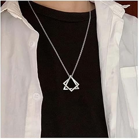 Collier Pendentif Carré Triangle Allereya Cover