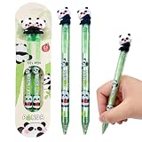 1,🐼【Design Unico Penne Legami a Tema Panda】 Presentiamo le nostre penne gel con adorabile design di panda in stile cartoon, perfette per simboleggiare amicizia e affetto. Realizzate in plastica robusta con corpo verde brillante, offrono un'esperienza di scrittura fluida e piacevole, ideali per aggiungere un tocco di dolcezza alla tua routine quotidiana.