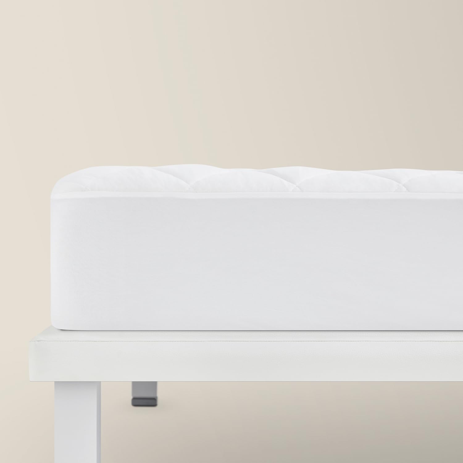 Pikolin Home - Protector de Colchón Acolchado Tencel™ | 135x190/200cm | Cubrecolchón | Hipertranspirable | Termorregulador | Absorbente
