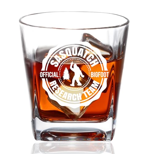 Onebttl Bigfoot Gifts for Men, Sasquatch Gifts, 8.5 oz Whiskey Glass for Lovers - Official Research Team