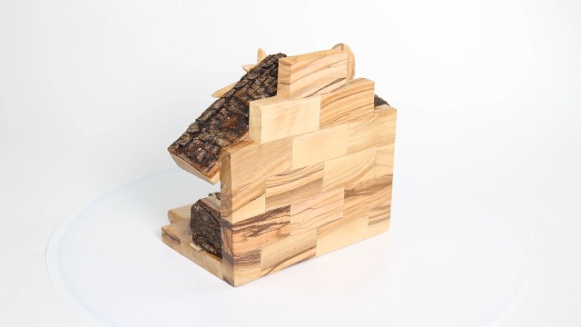 Olive Wood Nativity Set with Figurines – Natural Bark Roof Stable – Handmade Christian Christmas Decoration – Holy Land Gift – Made in Bethlehem – Religious Manger Scene Display