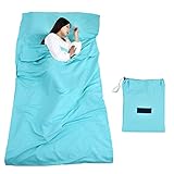 El saco de dormir completo es de una pieza, con cremallera en la parte inferior y en los laterales, con correas en las cuatro esquinas, la solución a sus problemas de viaje y puede ser útil en cualquier lugar donde no quiera confiar en la ropa de cama.