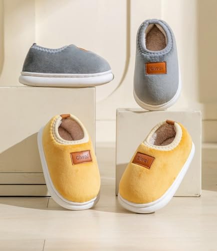 Hycurey Boys Girls House Warm Soft Slippers Fuzzy Winter Soft Slippers For Kids Fleece Non-Slip Toddler Home Indoor Shoes4